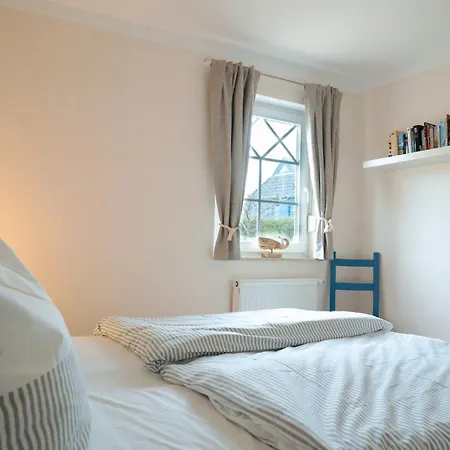 Apartment Kavelweg 33a Arielle 2 *
