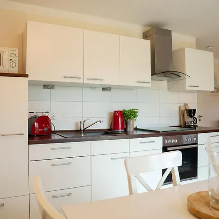 Apartment Kavelweg 33a Arielle 2 *